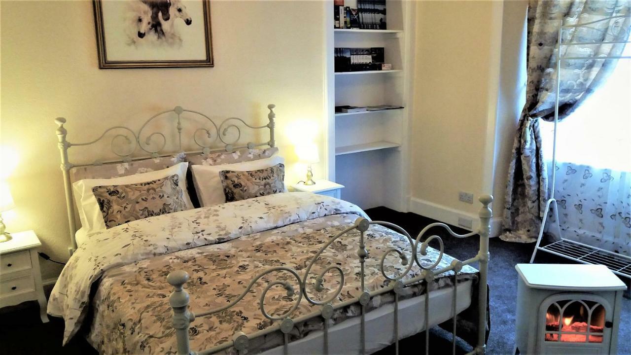 Cozy Central Apartment อินเวอร์เนส ภายนอก รูปภาพ